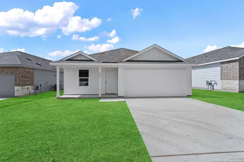 720 Horsetail Ln, New Braunfels, TX 78132