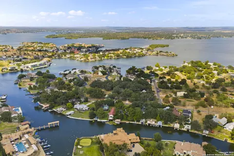 450 Pecan Crk, Horseshoe Bay, TX 78657