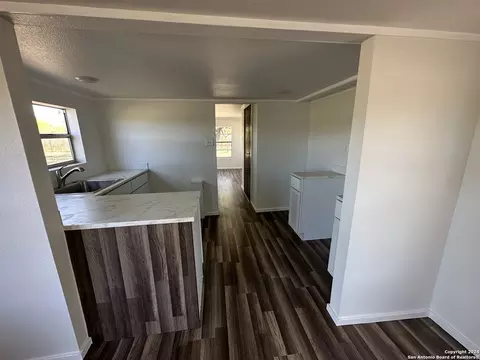 Entry Way - 5515 Fm 462, Moore, TX 78057 photo 1 of 2