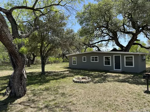 Exterior - 5515 Fm 462, Moore, TX 78057 photo 1 of 4