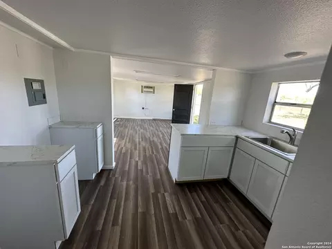 Other - 5515 Fm 462, Moore, TX 78057 photo 4 of 14