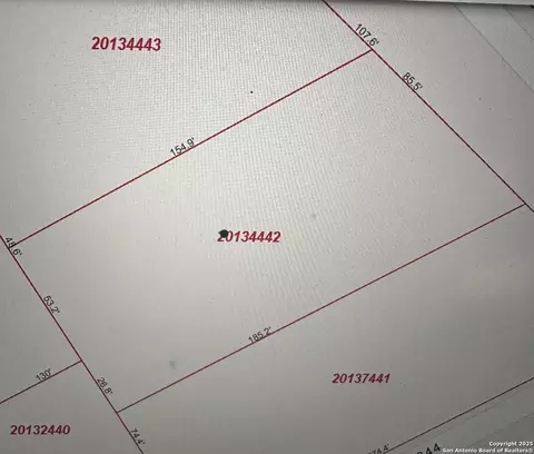 128 Chinaberry Hl, La Vernia, TX 78121