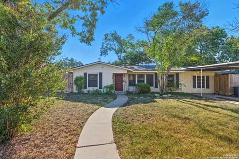 118 Raleigh Pl, San Antonio, TX 78201