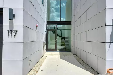 119 Marcia, Alamo Heights, TX 78209