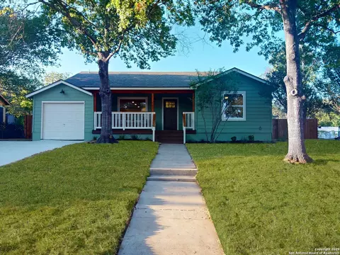 141 Chevy Chase, San Antonio, TX 78209