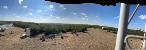 1588 Pr 1688 Four X Rd, Moore, TX 78057 photo 3