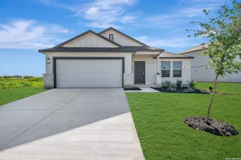 8626 Rucker Pond Trl, San Antonio, TX 78252
