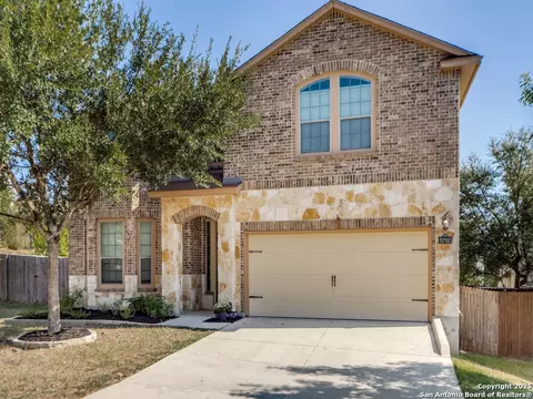 8702 Elkhorn Knl, Boerne, TX 78015