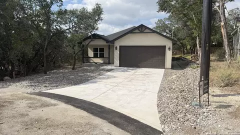 124 Lookout Ct, Spring Branch, TX 78070