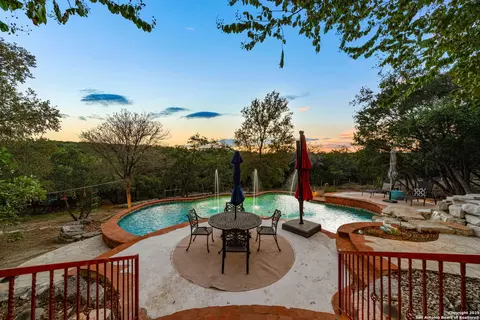 23 Nopalito, San Antonio, TX 78261