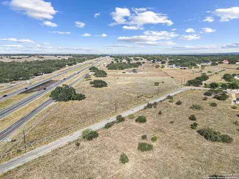 lot223 Cr 6723 Ih 35 N, Natalia, TX 78059