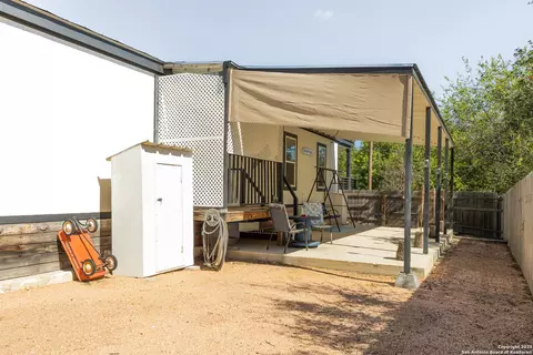 Exterior - 118 Flatrock Ln, Junction, TX 76849 photo 6 of 7