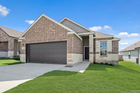 140 Duck Trl, San Antonio, TX 78245