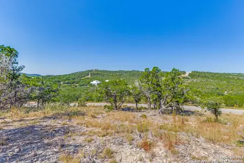 374 Private Road 1742, Mico, TX 78056