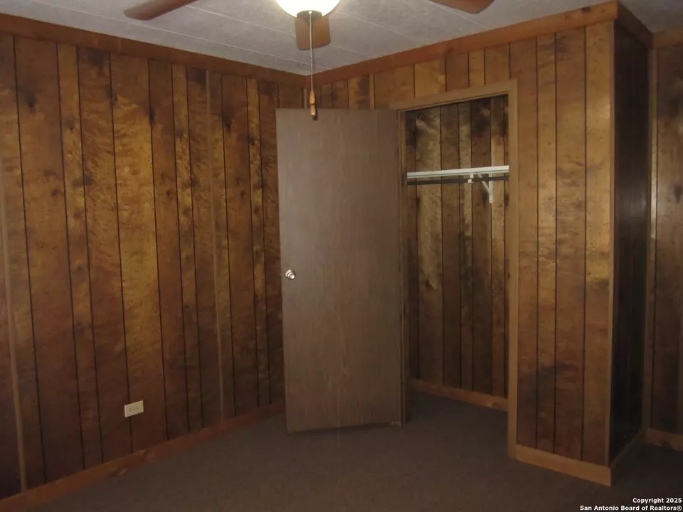  1318 Oak Ridge Ln, Pipe Creek, TX 78063 photo 22
