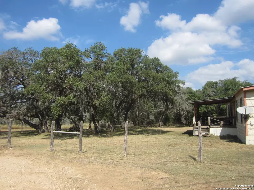  1318 Oak Ridge Ln, Pipe Creek, TX 78063 photo 34