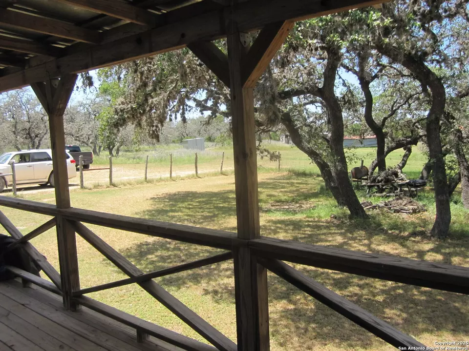  1318 Oak Ridge Ln, Pipe Creek, TX 78063 photo 39