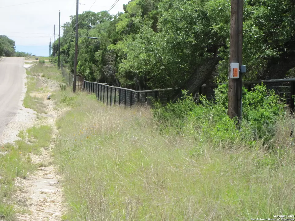  1318 Oak Ridge Ln, Pipe Creek, TX 78063 photo 42