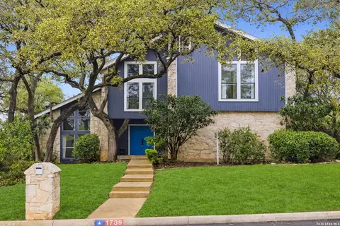 1739 Royal Cres, San Antonio, TX 78231