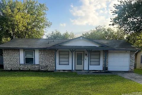 7330 Glen Cross, San Antonio, TX 78239