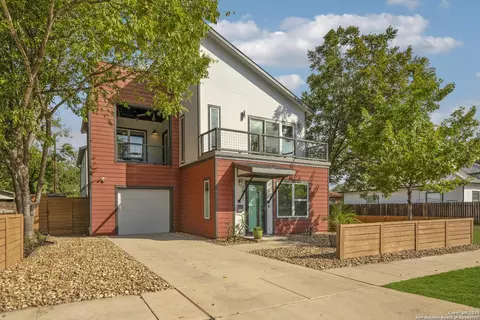 1417 E Crockett, San Antonio, TX 78202