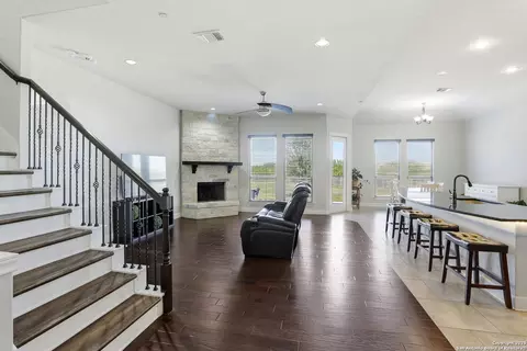 6014 Dewdrop, Converse, TX 78109