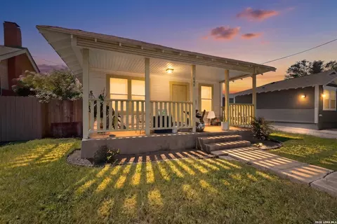 646 Canton, San Antonio, TX 78202