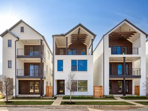 550 Mcmonigal Pl, San Antonio, TX 78210