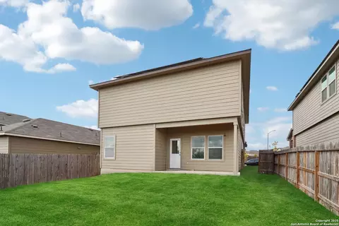 4006 Bay Leaf, Von Ormy, TX 78073 photo 21
