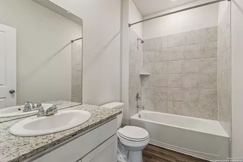4006 Bay Leaf, Von Ormy, TX 78073 photo 10