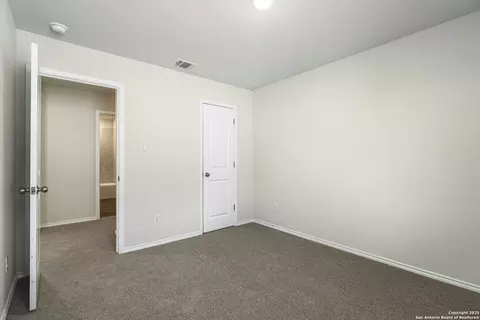 4006 Bay Leaf, Von Ormy, TX 78073 photo 17