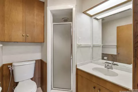 Bath - 9614 Tioga, San Antonio, TX 78230 photo 1 of 4