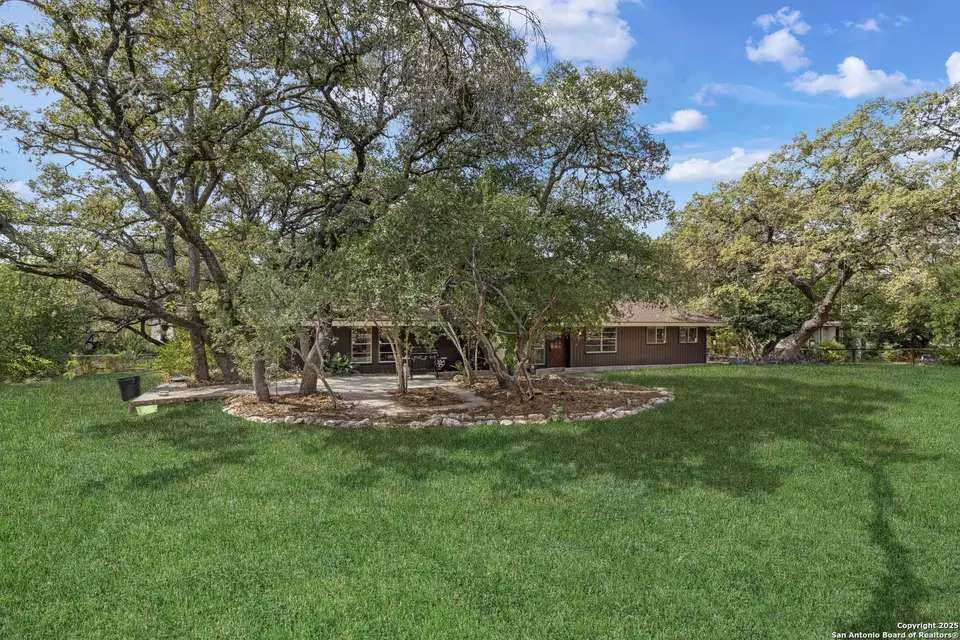 Exterior - 9614 Tioga, San Antonio, TX 78230 photo 6 of 7