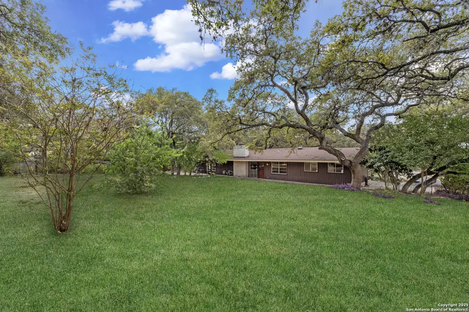 Exterior - 9614 Tioga, San Antonio, TX 78230 photo 5 of 7