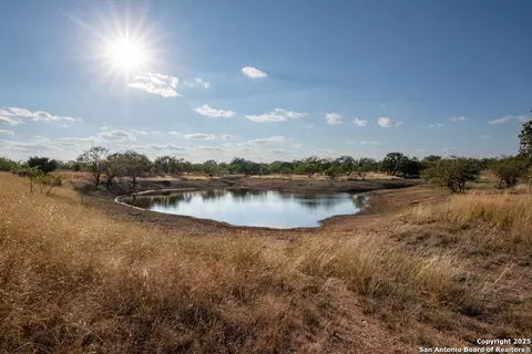 12805 Blackjack Rd, Fredonia, TX 76842