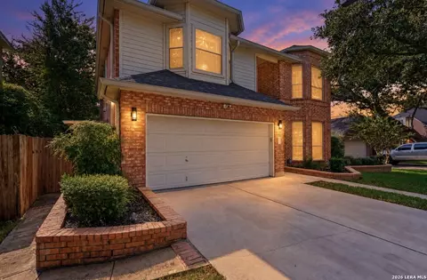 410 Shadowbluff, San Antonio, TX 78216
