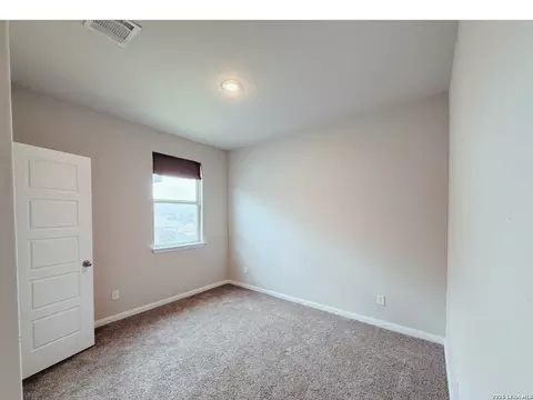 Bedroom - 9110 Devils Riv, Converse, TX 78109 photo 10 of 11