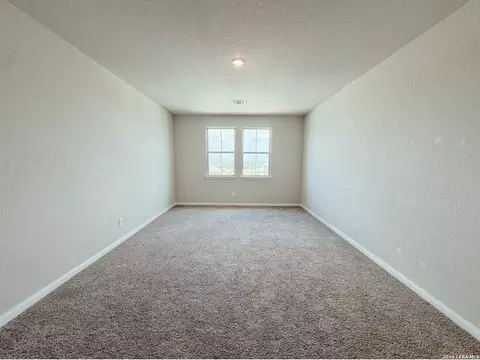 Bedroom - 9110 Devils Riv, Converse, TX 78109 photo 8 of 11