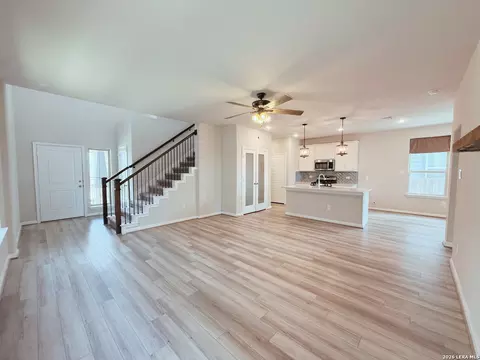 Living - 9110 Devils Riv, Converse, TX 78109 photo 3 of 8