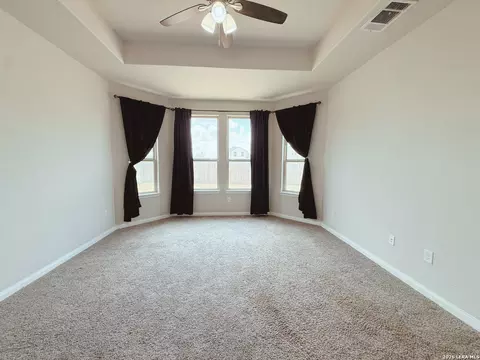 Bedroom - 9110 Devils Riv, Converse, TX 78109 photo 4 of 11