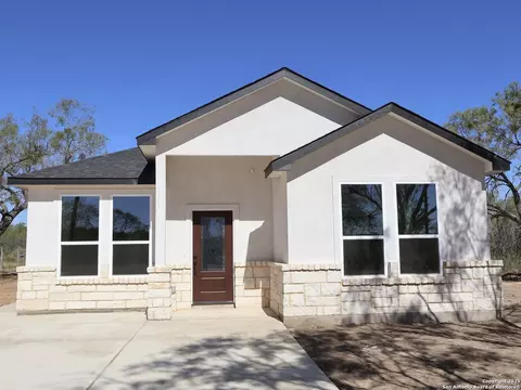 8803 Rockport, Von Ormy, TX 78073