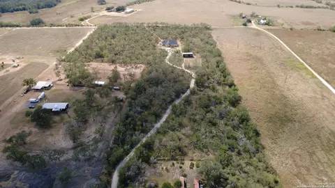 View/Area - 558 County Road 7713, Devine, TX 78016 photo 1 of 1
