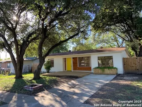 342 Basswood Dr, San Antonio, TX 78213