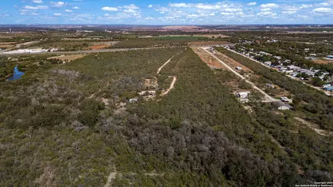 View/Area - 14350 Interstate 35, Von Ormy, TX 78073 photo 8 of 14