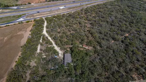 View/Area - 14350 Interstate 35, Von Ormy, TX 78073 photo 11 of 14