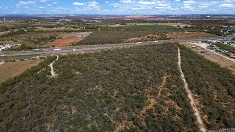 View/Area - 14350 Interstate 35, Von Ormy, TX 78073 photo 10 of 14