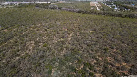 View/Area - 14350 Interstate 35, Von Ormy, TX 78073 photo 7 of 14