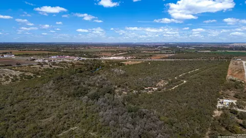 View/Area - 14350 Interstate 35, Von Ormy, TX 78073 photo 6 of 14