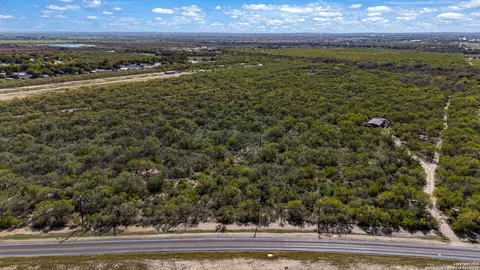 View/Area - 14350 Interstate 35, Von Ormy, TX 78073 photo 13 of 14