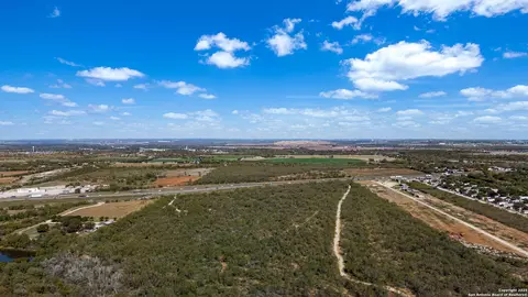 14350 Interstate 35, Von Ormy, TX 78073